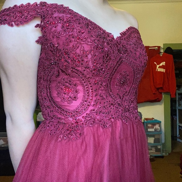 ✨PROM DRESS✨ - Picture 4 of 8